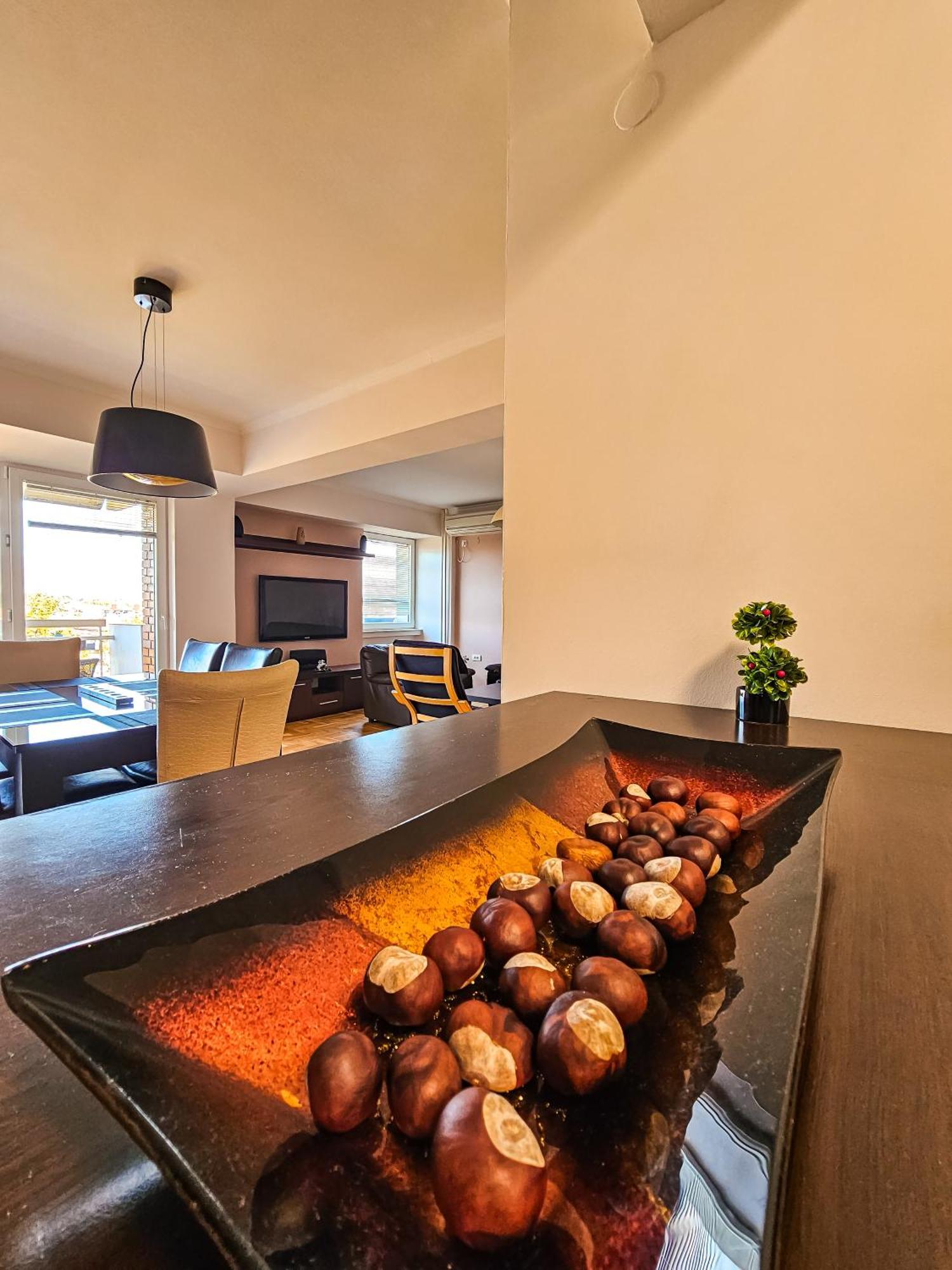 Centre Luxury Apartment สโกเปีย ภายนอก รูปภาพ